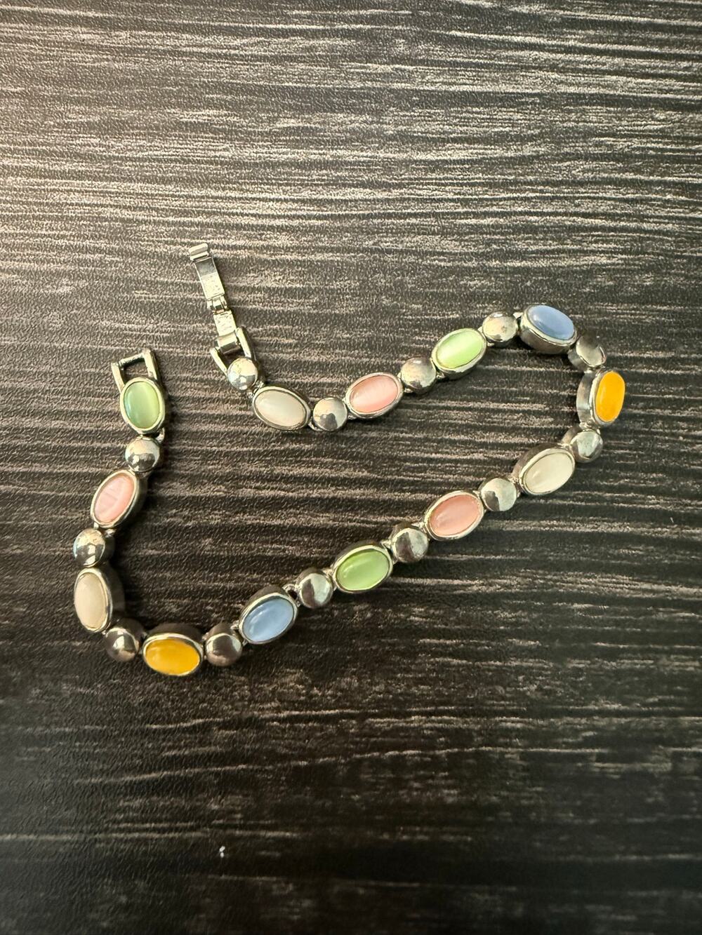Premier Designs Bracelet Cabochon Pastel Silver Tone Springtime Parfait